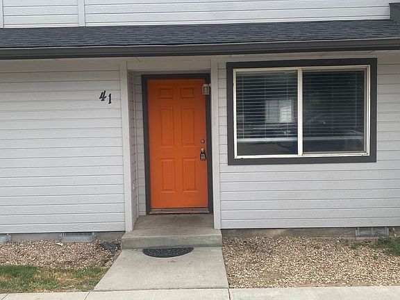 2nd image of 1215 S Ivy St APT 41