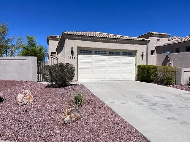 2 bed, 1480 sqft, $2,200 — Photo 2