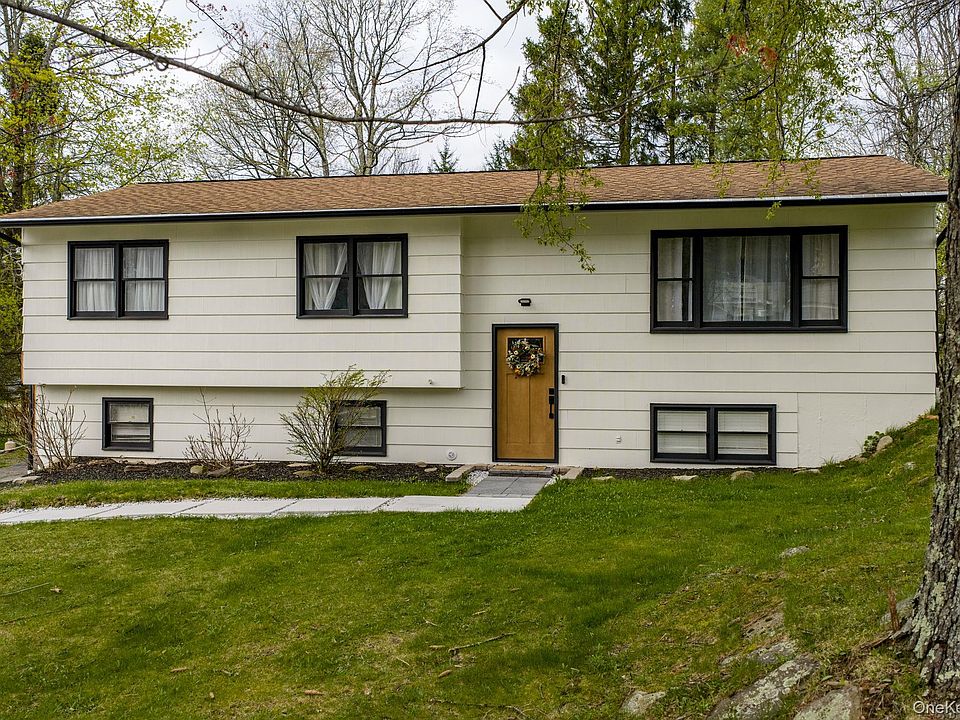 1st image of 86 Atwell Lane