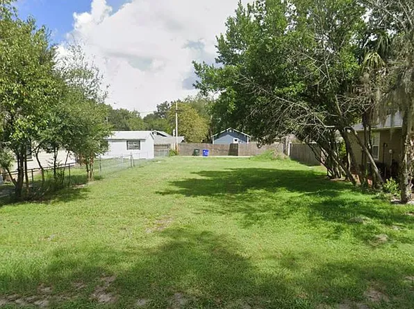 309 Ariana St, Lakeland, FL 33803