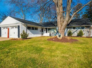 420 Girard Dr, Berea, OH 44017