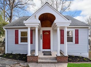 203 Leighton Ave, Silver Spring, MD 20901