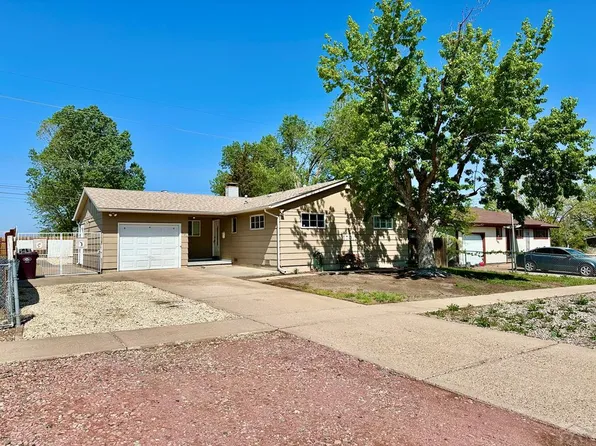 1701 Jerry Murphy Rd, Pueblo, CO 81001