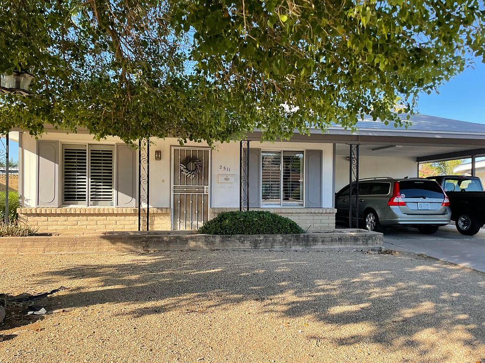 1st image of 2511 E Larkspur Dr