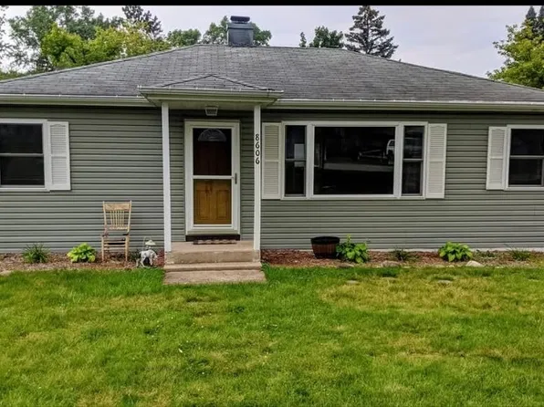 8606 Ramble Rd, Wonder Lake, IL 60097