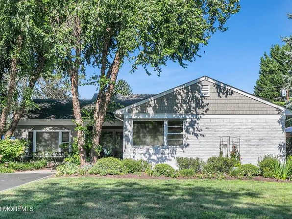 100 Little Silver Parkway, Little Silver, NJ 07739