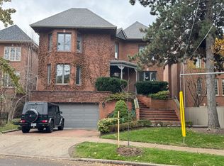 1 Scarth Rd, Toronto, ON M4W2S5