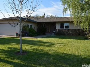 18835 E Monte Vista Dr, Linden, CA 95236