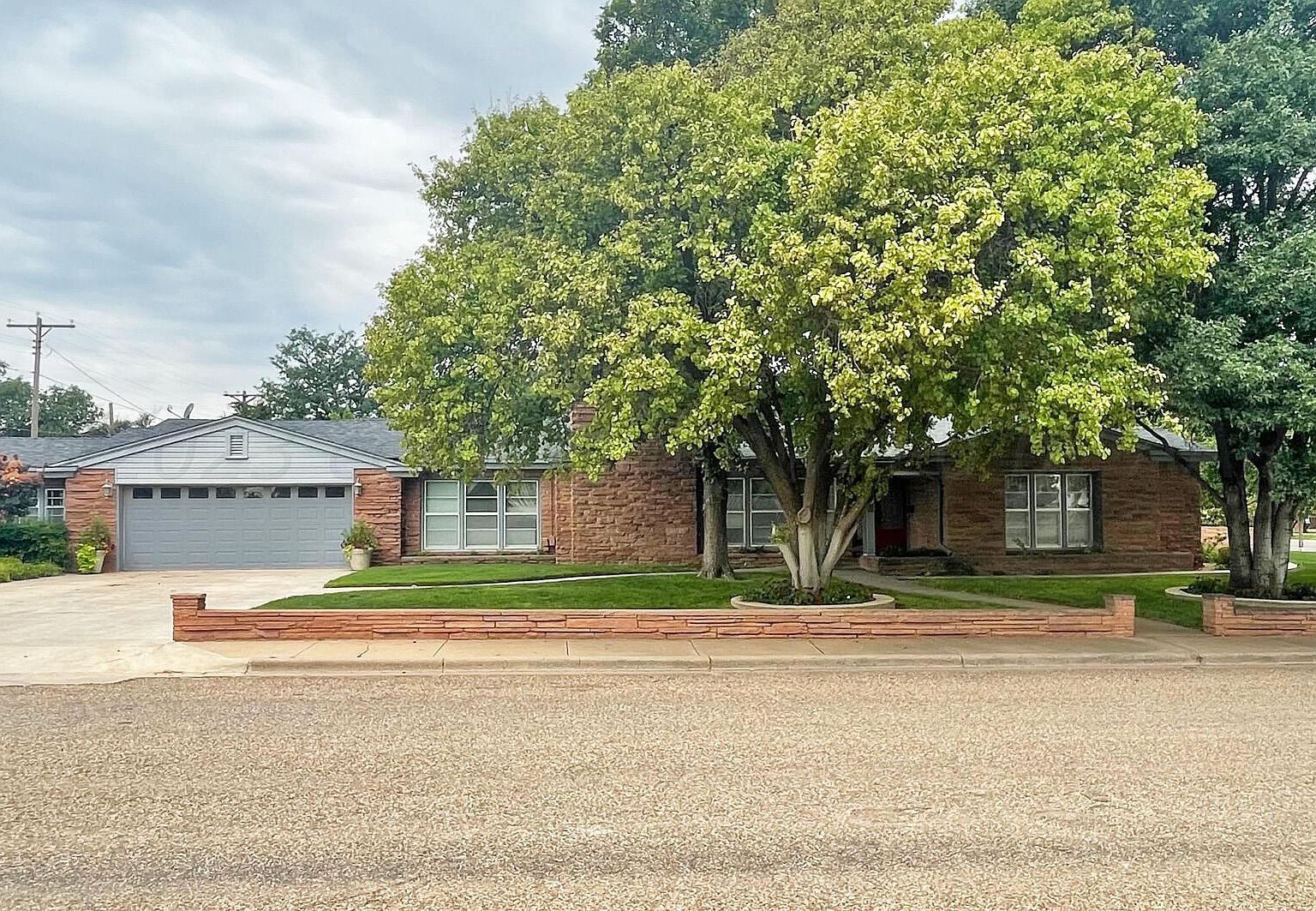 100 SW 7th St, Dimmitt, TX 79027 MLS 24117 Zillow