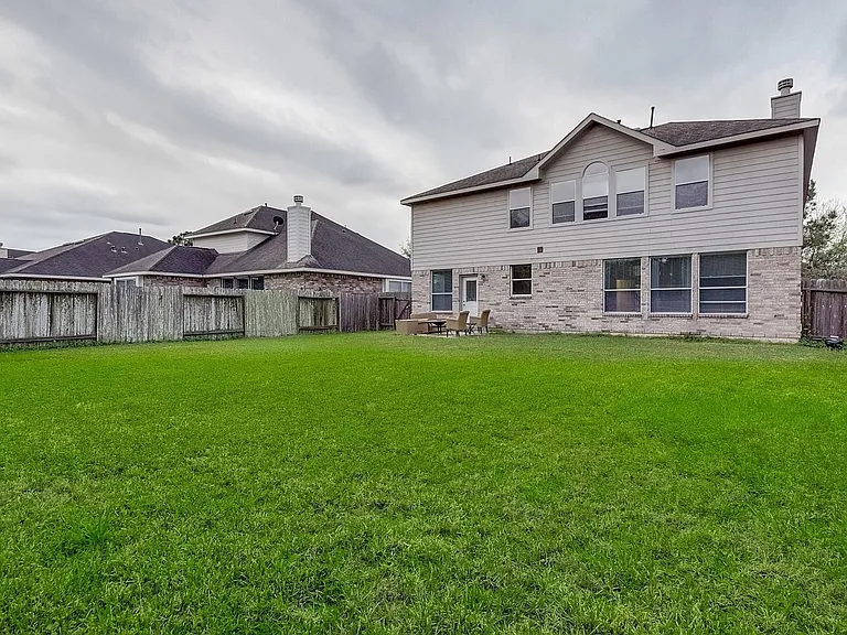 7023 Sundance Meadows Ln — Photo 14