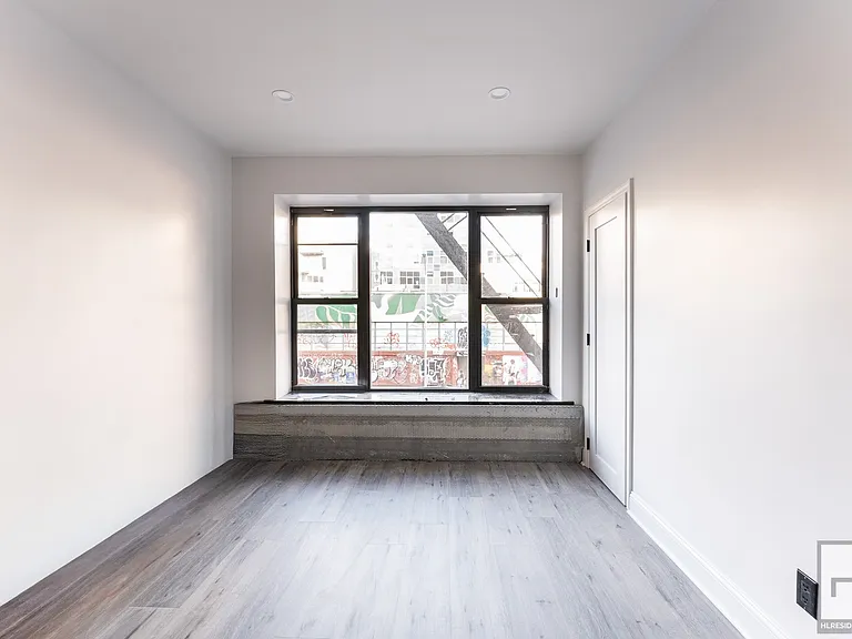 103 Essex St #2F — Photo 14