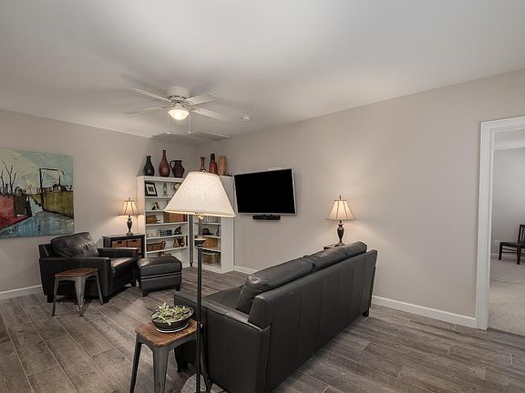 2nd image of 723 S Boylan Ave #101