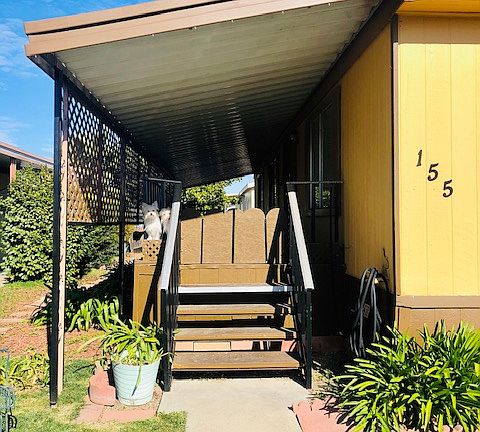 4th image of 155 Cooper Ave