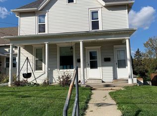 N90W16822 Roosevelt Dr, Menomonee Falls, WI 53051