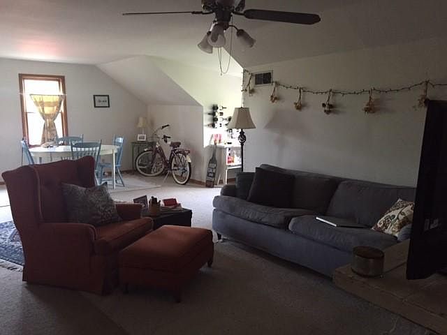 2nd image of 1911 Blair Blvd #B