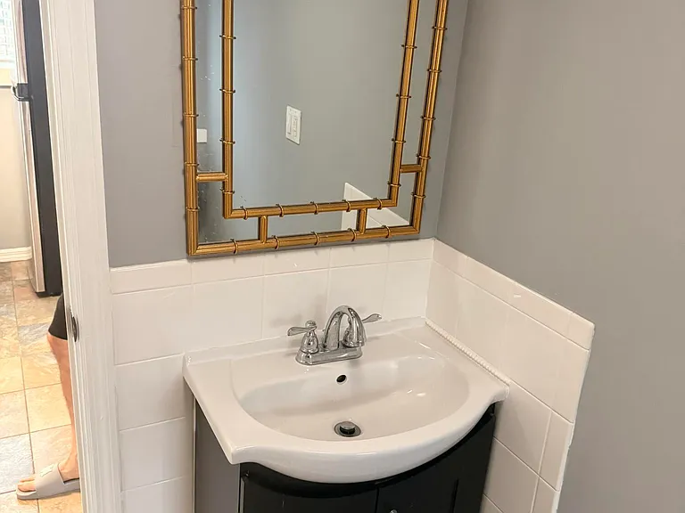 111 S K St #B — Photo 8