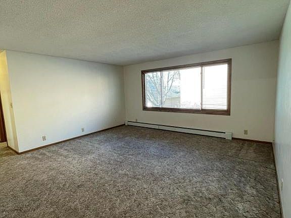 4th image of 701 S 11th St APT 12