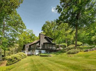 42 Handys Walk, Shady, NY 12409