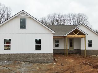 1932 River Rd, Clarksville, TN 37040