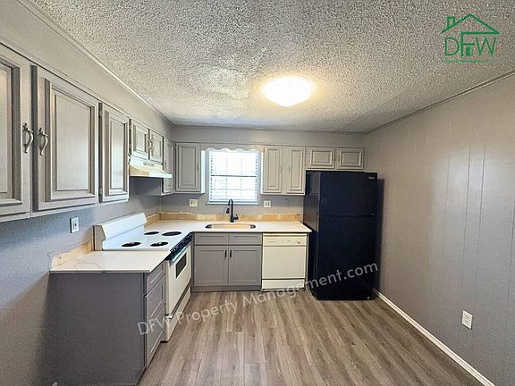 5th image of 1613 Voirin Rd