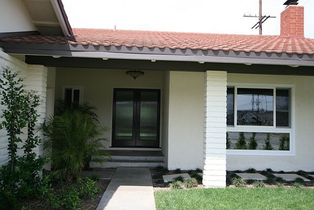 1st image of 18203 Manhattan Pl
