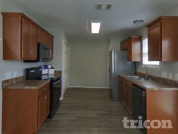 4th image of 18521 Mammoth Cave Blvd Unit 2