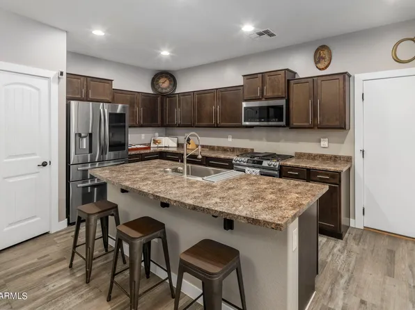3518 S POSSE Trail, Gilbert, AZ 85297
