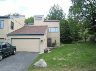 2041 Innes Cir, Anchorage, AK 99515