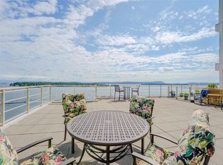 38 Front St #805, Nanaimo, BC