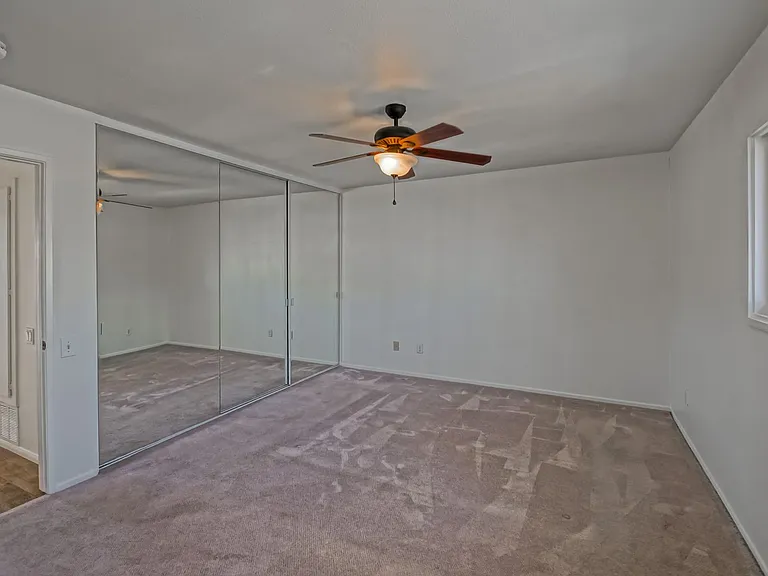 7148 Island Village Dr — Photo 36