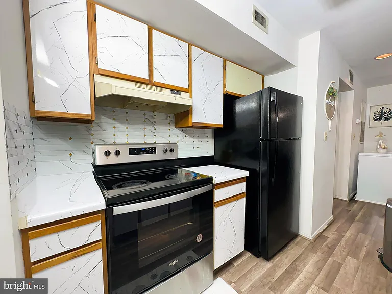 13560 Lord Sterling Pl #9-4 — Photo 7