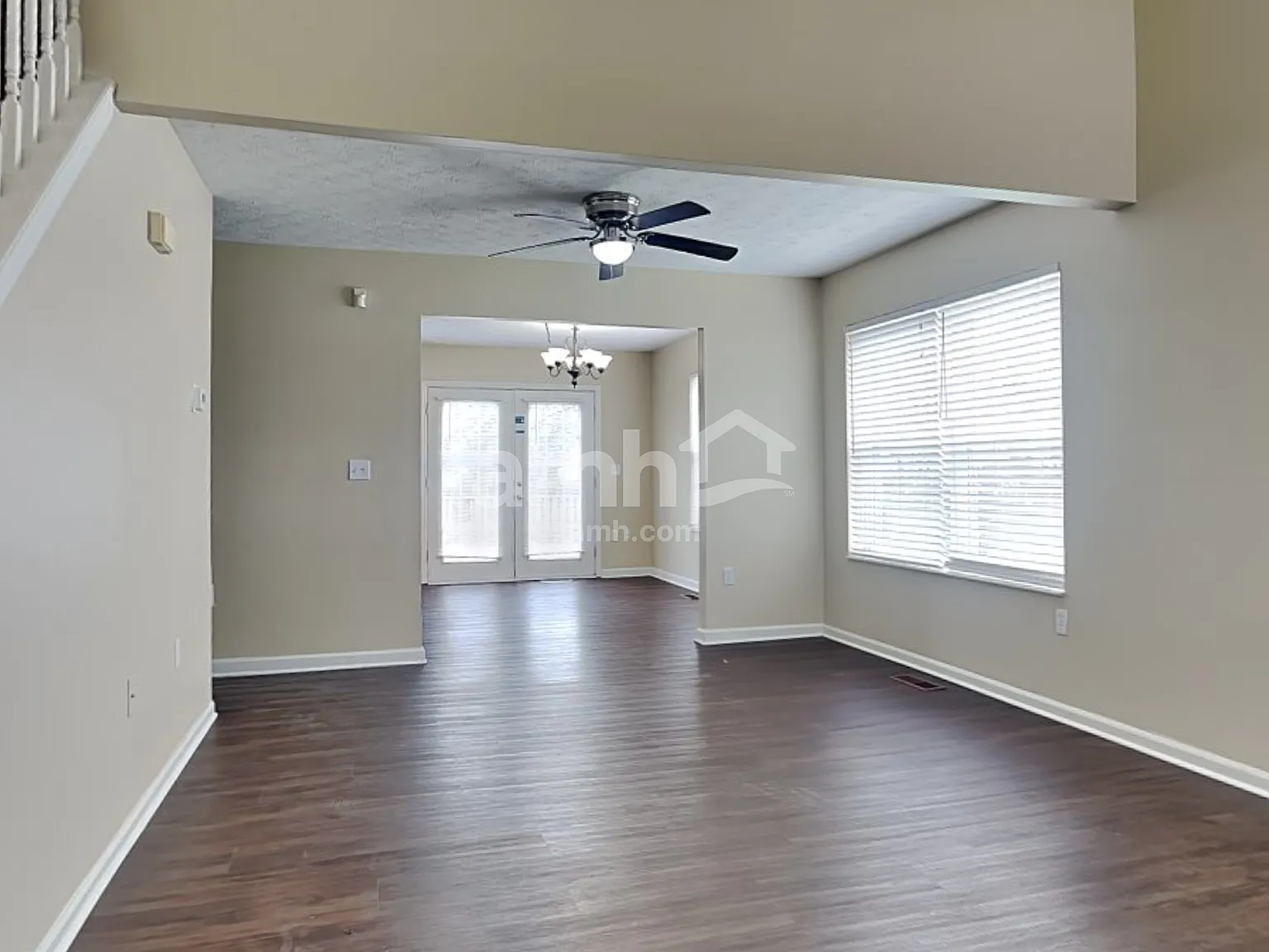 3 bed, 2.5 bath, 1971 sqft, $2,375 — Photo 4