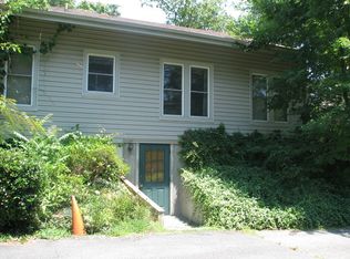 746 E Rio Rd, Charlottesville, VA 22901