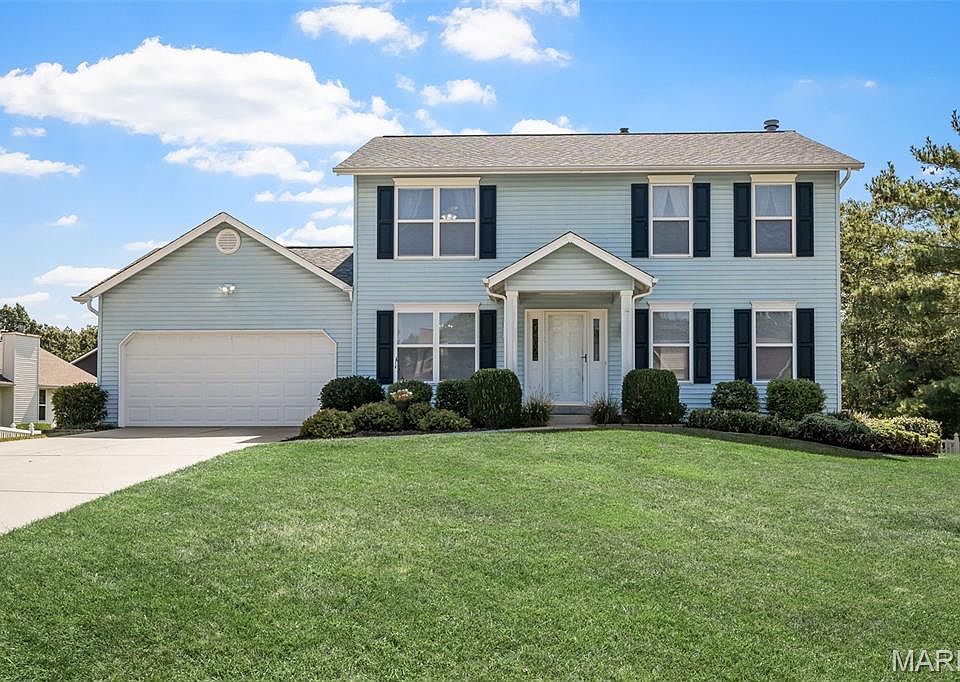 1st image of 120 Bromley Ct