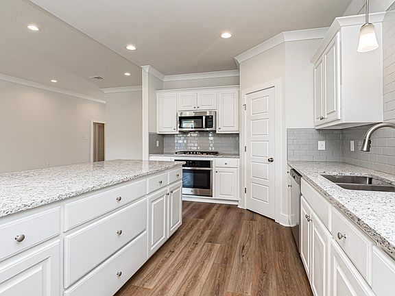 3rd image of 1539 Tradewater Dr