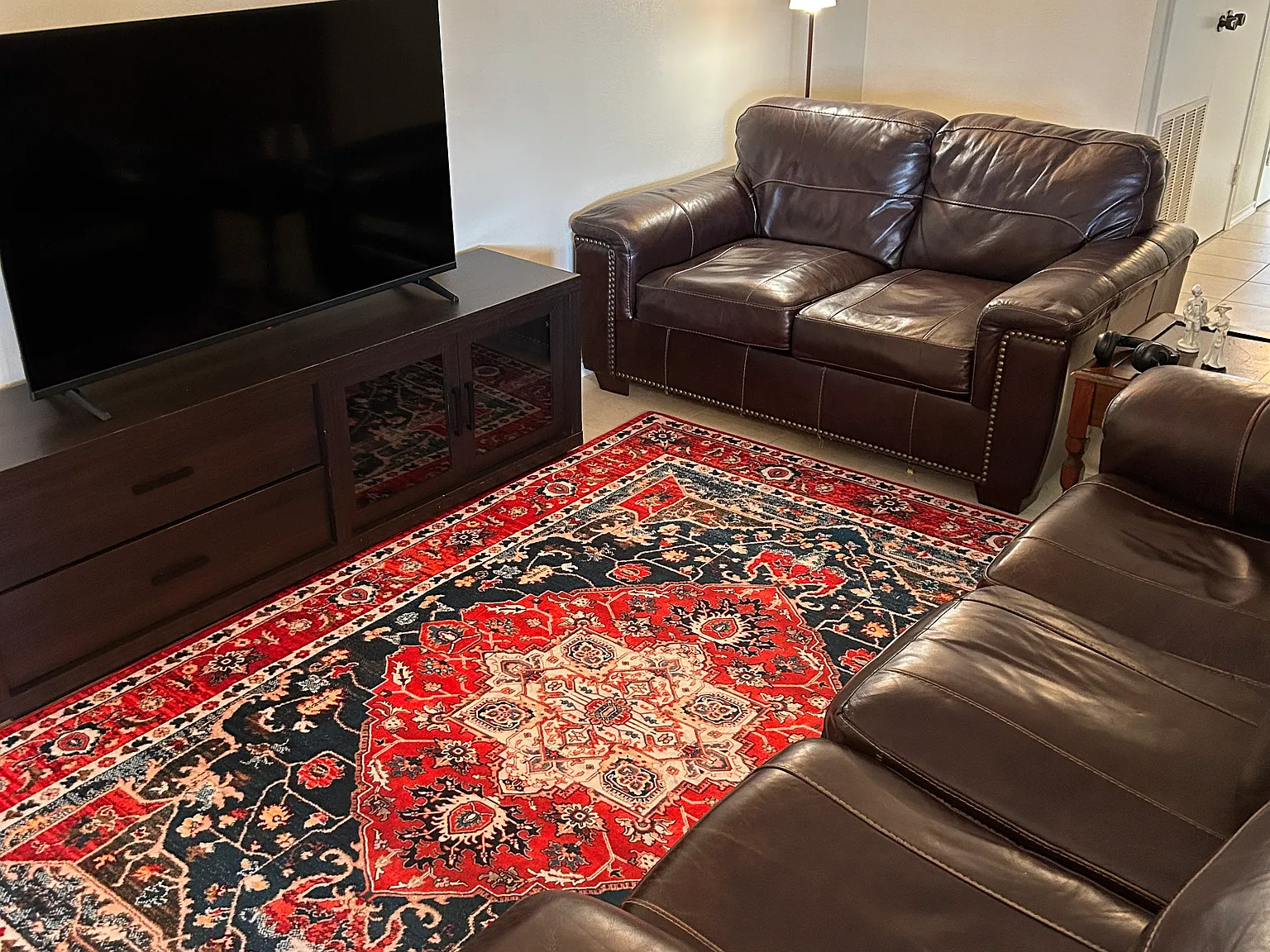 2 bed, 990 sqft, $1,395 — Photo 3