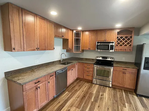 1611 Garfield Ave Photo 1
