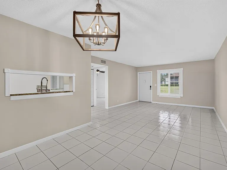 6341 Chasewood Dr #D — Photo 10