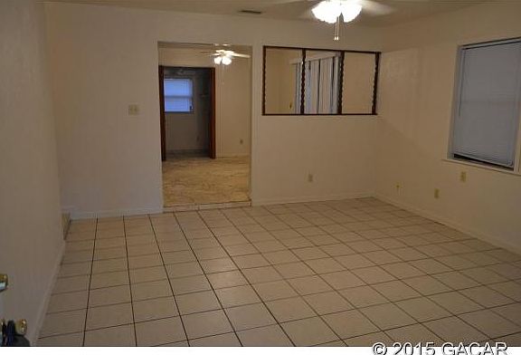 3rd image of 7605 NE 54th Ter