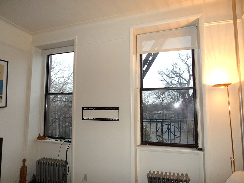 2nd image of 382 Court St APT 3