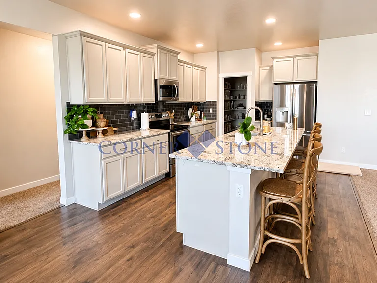 16835 N Melwood Ave — Photo 9