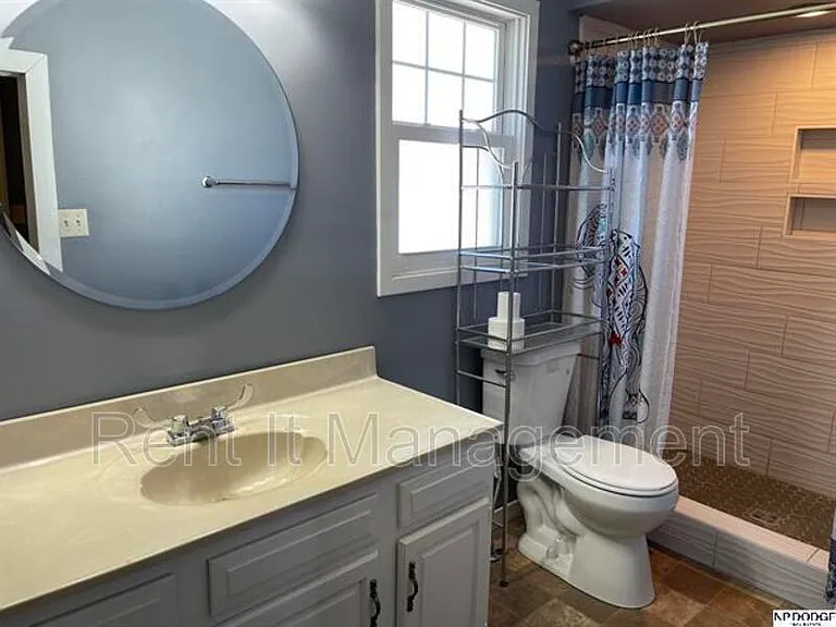 2154 S 35th St — Photo 5