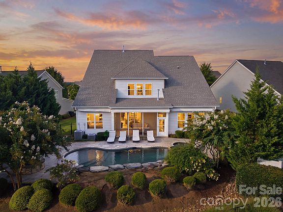 4th image of 120 Eagles Landing Dr