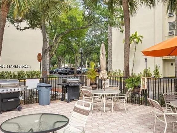 3rd image of 6700 Cypress Rd APT 409