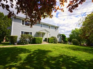 762 Green End Ave, Middletown, RI 02842