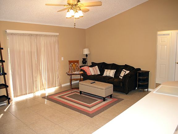 5th image of 4596 Hannah Ln