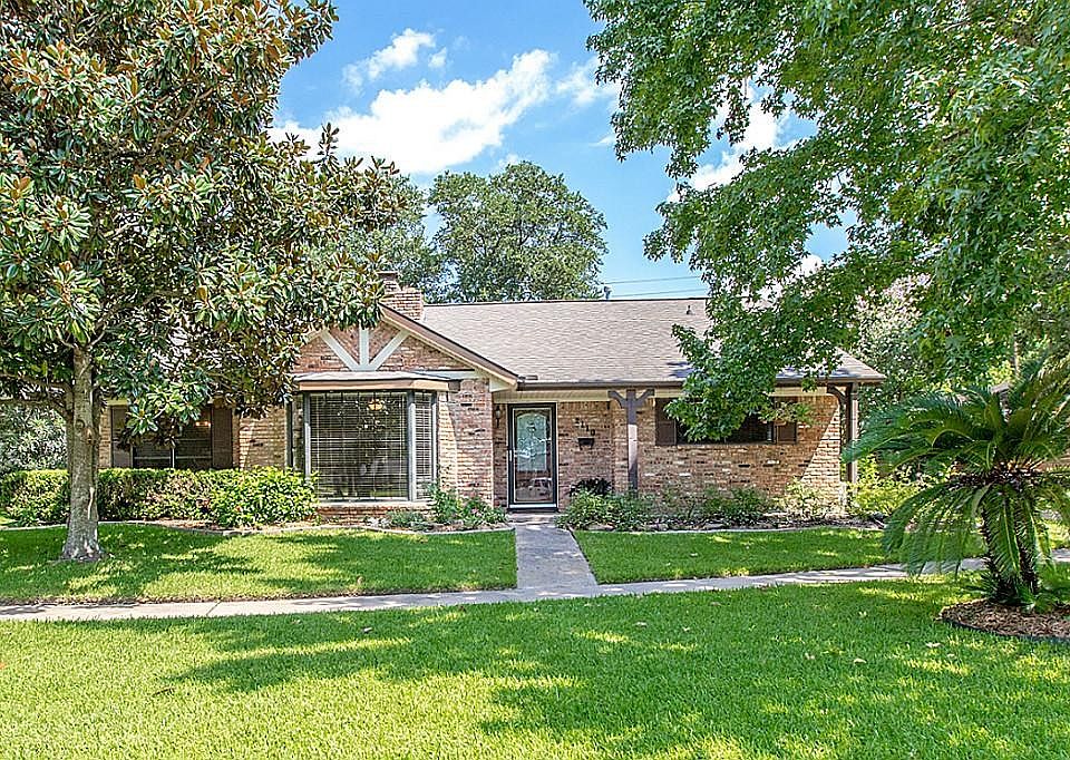 1st image of 2110 Willow Dell Dr