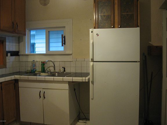 3rd image of 8035 E Loomis St