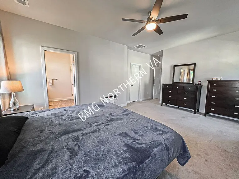 7731 Blackburn Ridge Dr — Photo 15