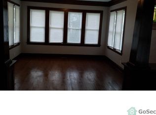 12242 S Green St, Chicago, IL